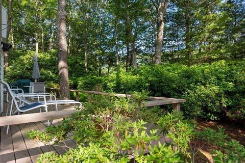 178 Glenneagle Dr, Mashpee, MA 02649 photo 5