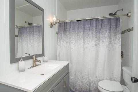 185 Sprague St, Fall River, MA 02724 photo 21
