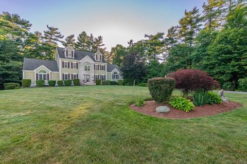 18 Ridge Rd, Raynham, MA 02767 photo 2