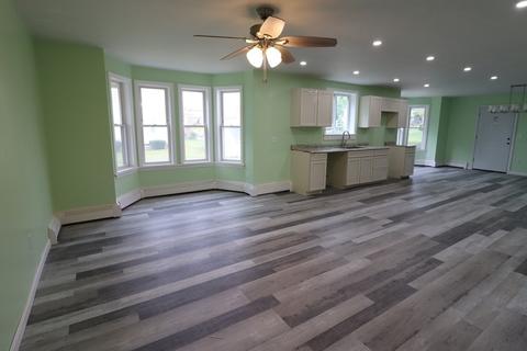 106 Howland St, Fall River, MA 02723 photo 13