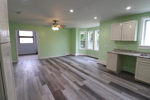 106 Howland St, Fall River, MA 02723 photo 17