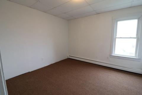 106 Howland St, Fall River, MA 02723 photo 30