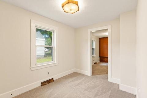 136 Great Rd, Maynard, MA 01754 photo 10