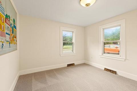 136 Great Rd, Maynard, MA 01754 photo 8