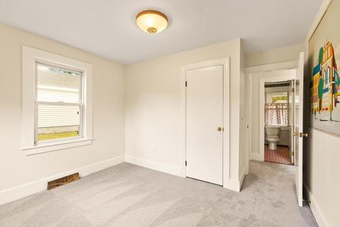 136 Great Rd, Maynard, MA 01754 photo 9