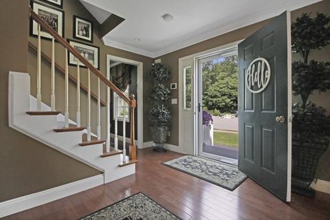6 Eagle Ln, Methuen, MA 01844 photo 2