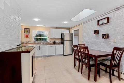 52 Amherst Rd, Beverly, MA 01915 photo 8