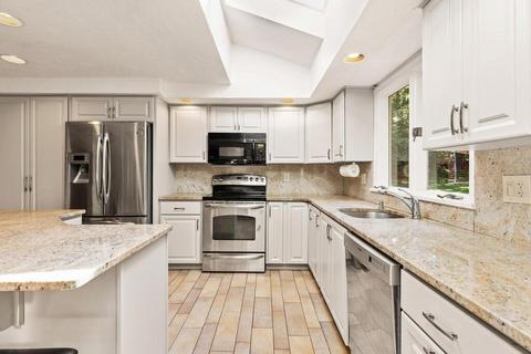 5 Old Ridge Rd, Canton, MA 02021 photo 12
