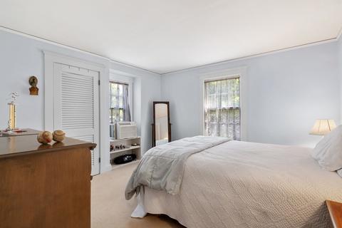 47 Locust St, Marblehead, MA 01945 photo 34