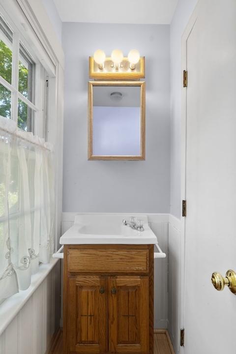 47 Locust St, Marblehead, MA 01945 photo 27