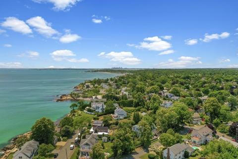 47 Locust St, Marblehead, MA 01945 photo 8