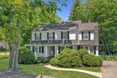 47 Locust St, Marblehead, MA 01945 photo 3