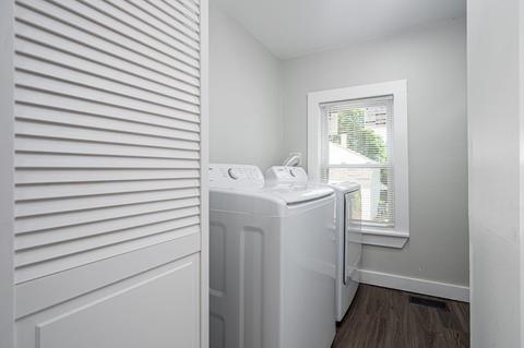 35 Orient St, Worcester, MA 01604 photo 9