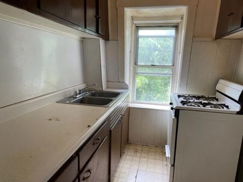 347 E Main St, Fall River, MA 02724 photo 12
