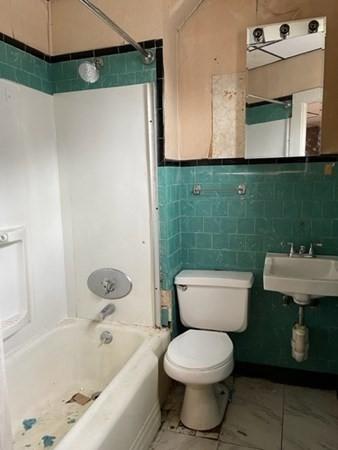 347 E Main St, Fall River, MA 02724 photo 8