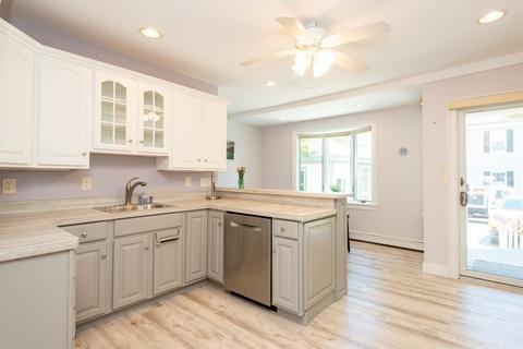 29 Lothrop St #1, Beverly, MA 01915 photo 12