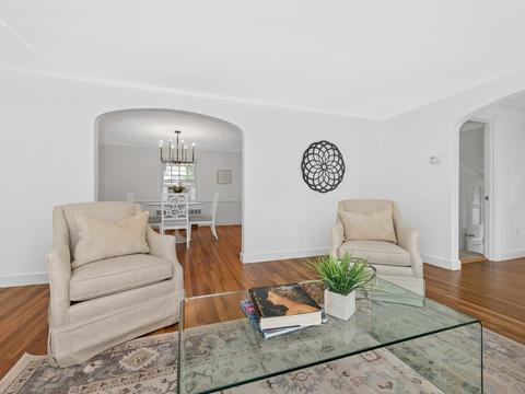 118 Sutton Rd, Needham, MA 02492 photo 3