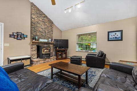 24 Stowecroft Dr, Hampton, NH 03842 photo 13