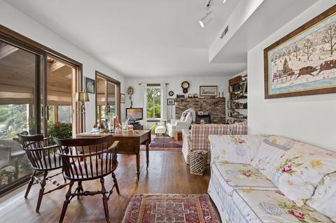 245 Ocean Ave, Marblehead, MA 01945 photo 13