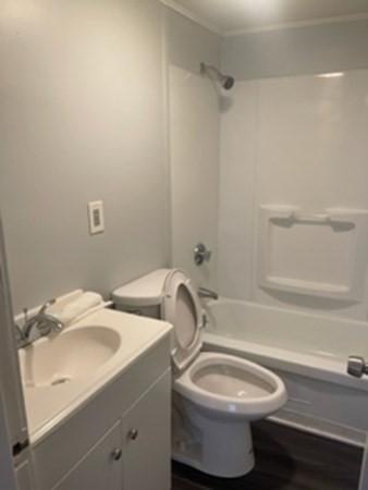 68 Webster St, Fall River, MA 02723 photo 10