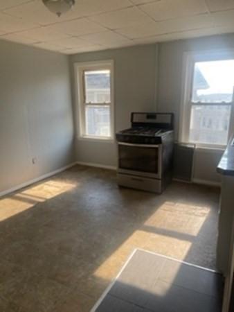 68 Webster St, Fall River, MA 02723 photo 4