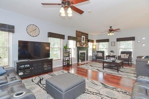 219 Plain St, Norton, MA 02766 photo 11