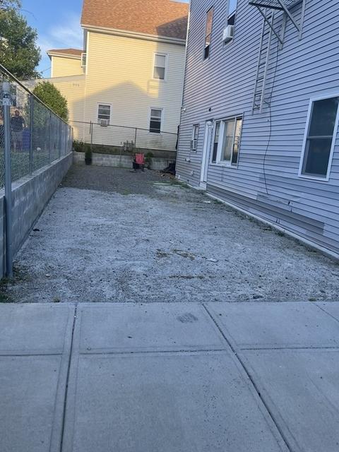 51 Fulton St, Fall River, MA 02720 photo 4