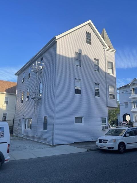 51 Fulton St, Fall River, MA 02720 photo 2