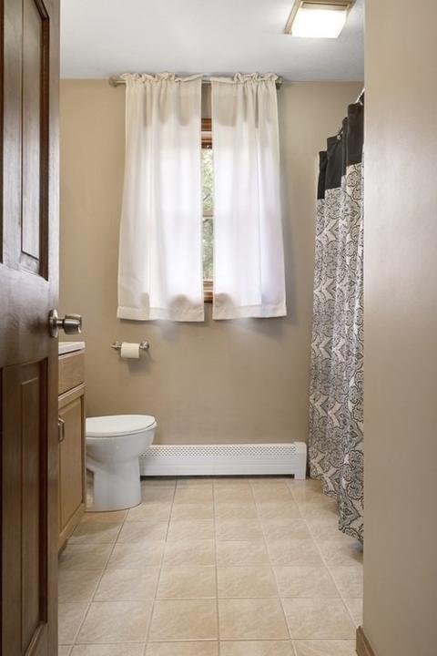 210 Lower Gore Rd, Webster, MA 01570 photo 8