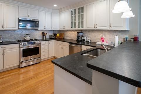 11 Claflin Rd #2, Brookline, MA 02445 photo 4