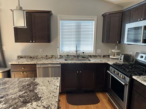 35 Bailey St, Fall River, MA 02724 photo 16