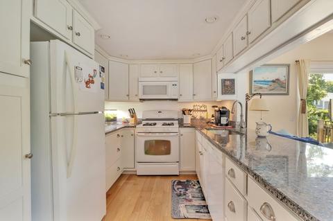 17 Copper Ln, Barnstable, MA 02632 photo 11
