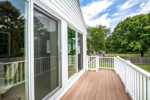 9 Heritage Rd, Hingham, MA 02043 photo 4