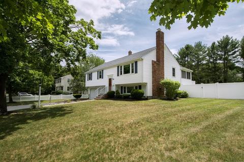 9 Heritage Rd, Hingham, MA 02043 photo 2