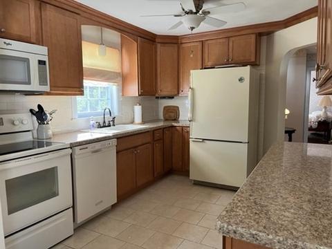 228 Nottingham St, Springfield, MA 01104 photo 10