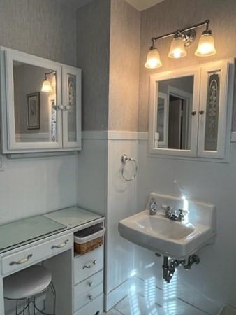 228 Nottingham St, Springfield, MA 01104 photo 18