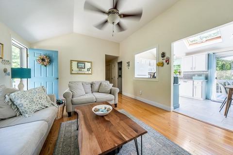 11 Hane Rd, Mashpee, MA 02649 photo 4