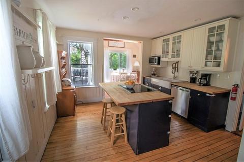 4 Groce St, Beverly, MA 01915 photo 7