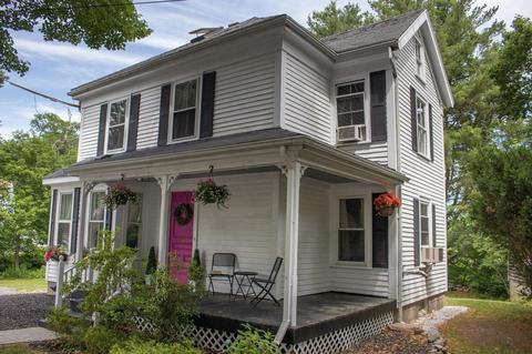4 Groce St, Beverly, MA 01915 photo 1