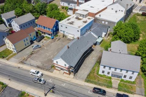 27 Pulaski St, Ware, MA 01082 photo 4