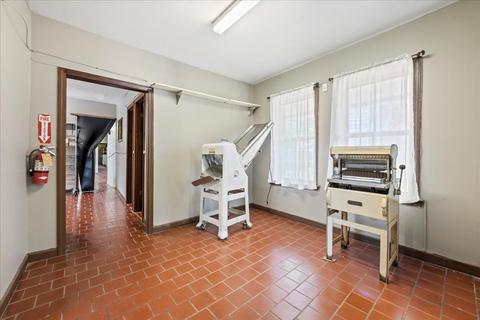 27 Pulaski St, Ware, MA 01082 photo 12