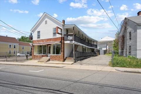 27 Pulaski St, Ware, MA 01082 photo 2