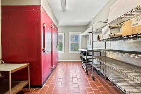 27 Pulaski St, Ware, MA 01082 photo 17