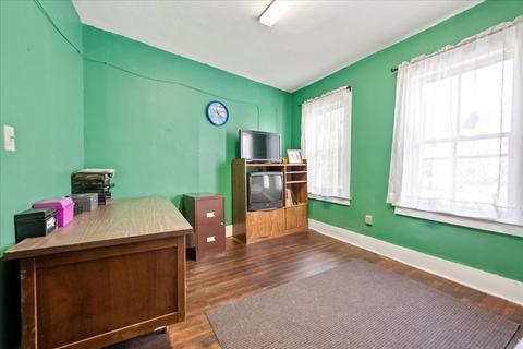27 Pulaski St, Ware, MA 01082 photo 11