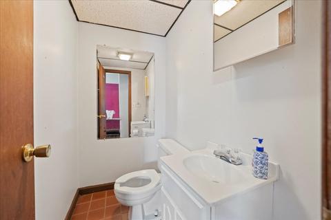 27 Pulaski St, Ware, MA 01082 photo 14