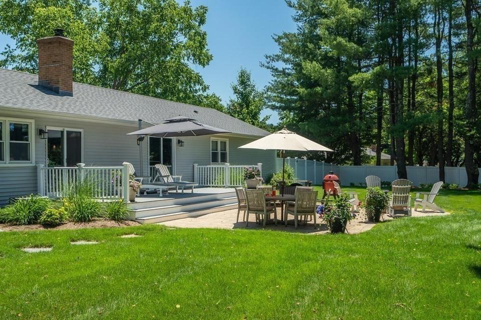  48 Willow Brook Rd, Longmeadow, MA 01106 photo 5