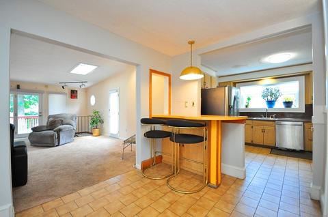 6 Bronson Ter, Springfield, MA 01108 photo 18