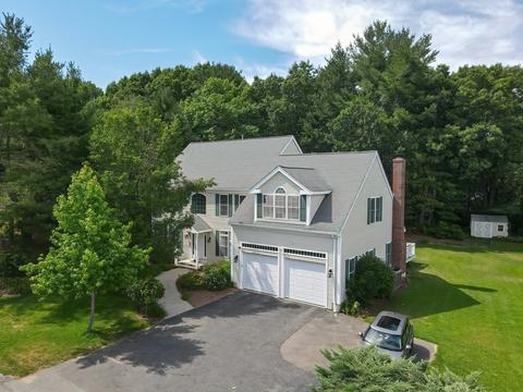 98 Pine St, Natick, MA 01760 photo 1