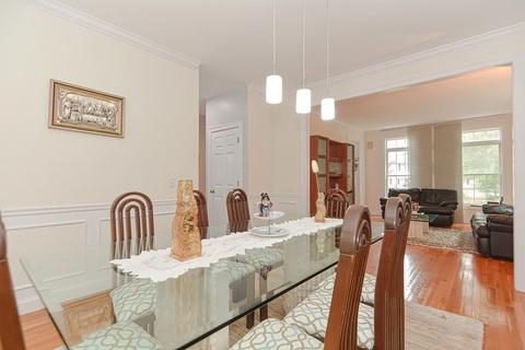 98 Pine St, Natick, MA 01760 photo 8