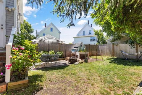 7 Addison St, Gloucester, MA 01930 photo 4